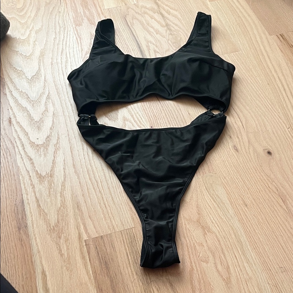 SHEIN Black Cutout Swimsuit